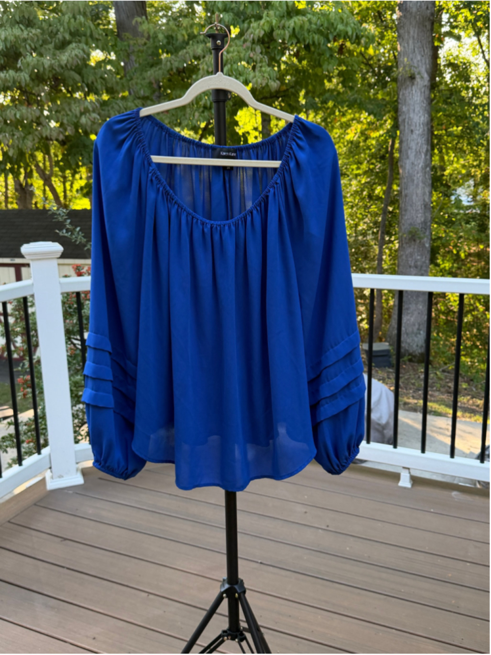 ￼ Karen Kane Blue Blouse Size 2X